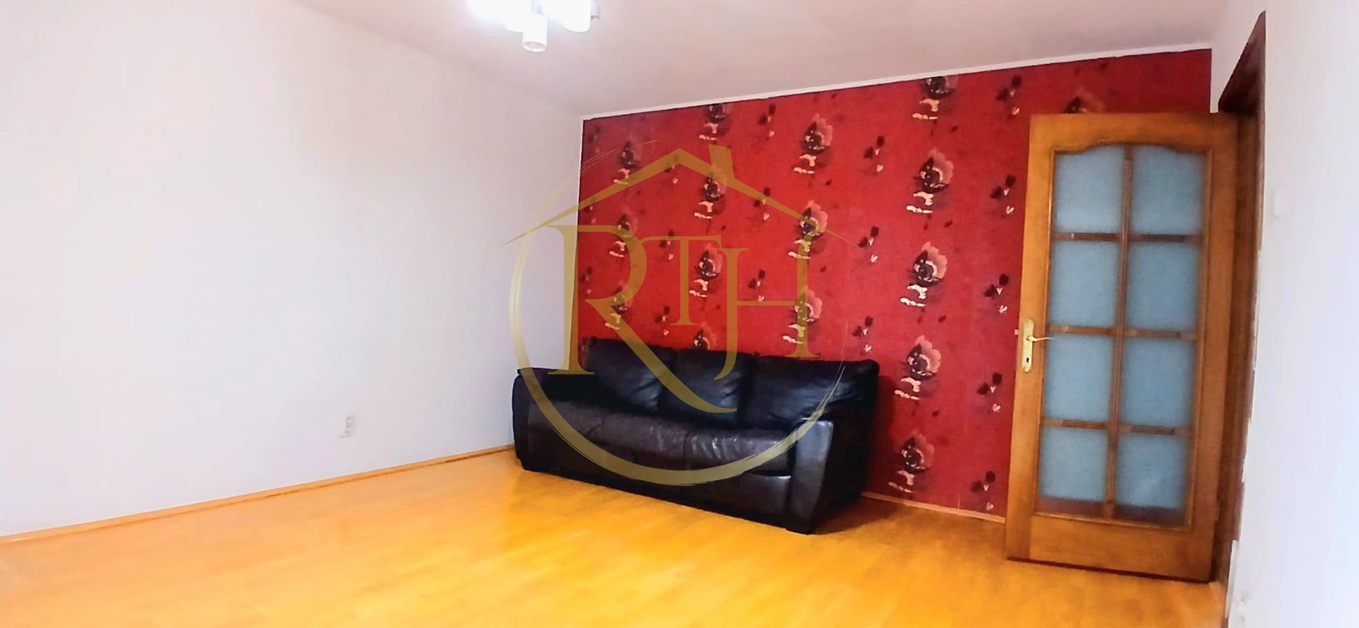 Oferim spre vânzare un apartament cu 4 camere în zona Aradului - Timișoara - Poză 1