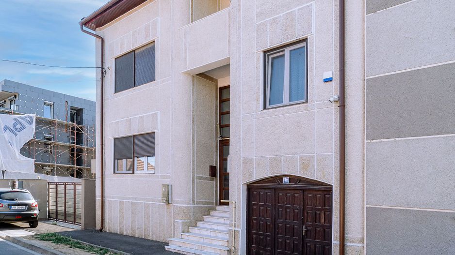 Proprietate Premium cu Teren Generos în Ioșia - Poză 18