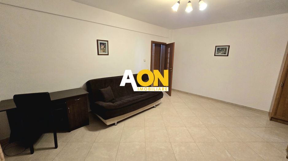 Apartament cu 2 Camere, Bloc cu Lift, Zonă Ultracentrală - Poză 5