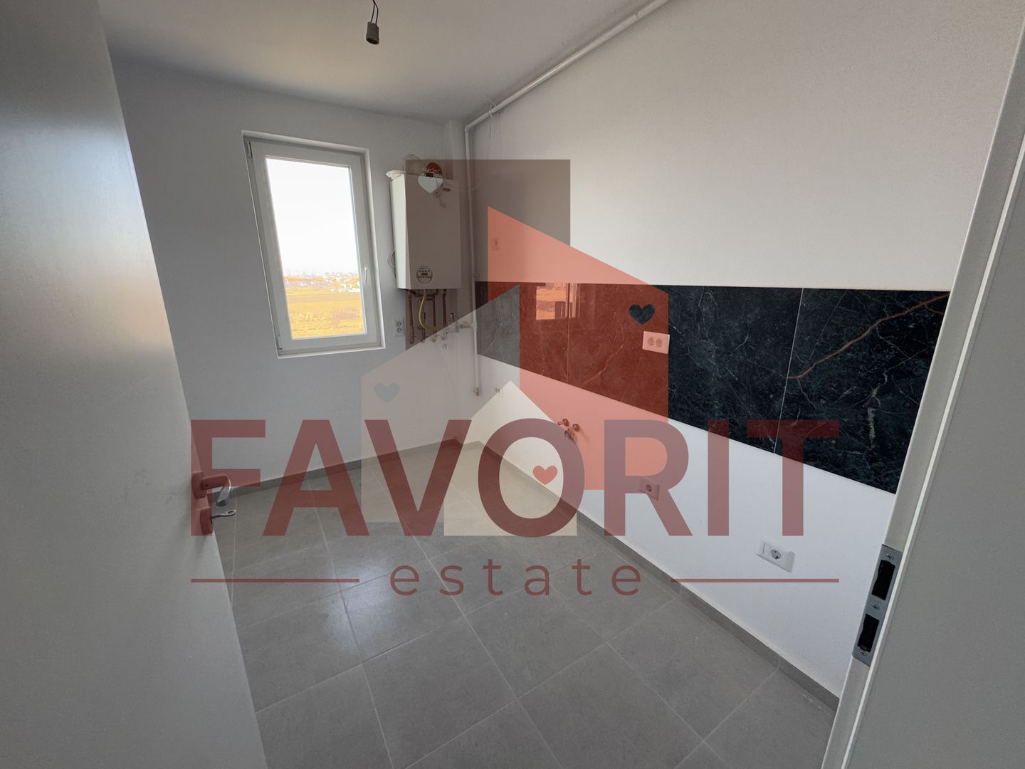 Strada asfaltata. Disponibil imediat. Aproape de parc si Profi - Poză 4