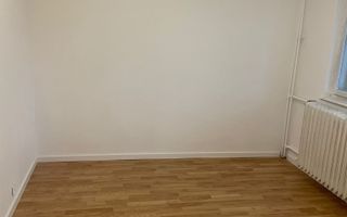 Apartament 3 camere semidecomandat , Bd. 1 Mai ,Sector 6 , - Poză 1