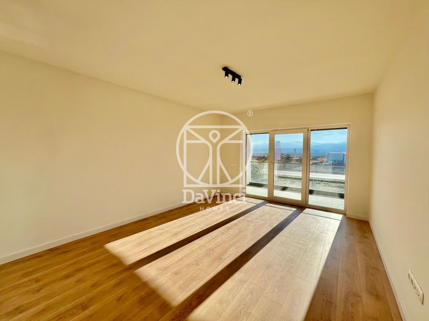 Apartament 2 camere, finisat la cheie, aer cond. (NCL-1A-L-ap.4) - Poză 2