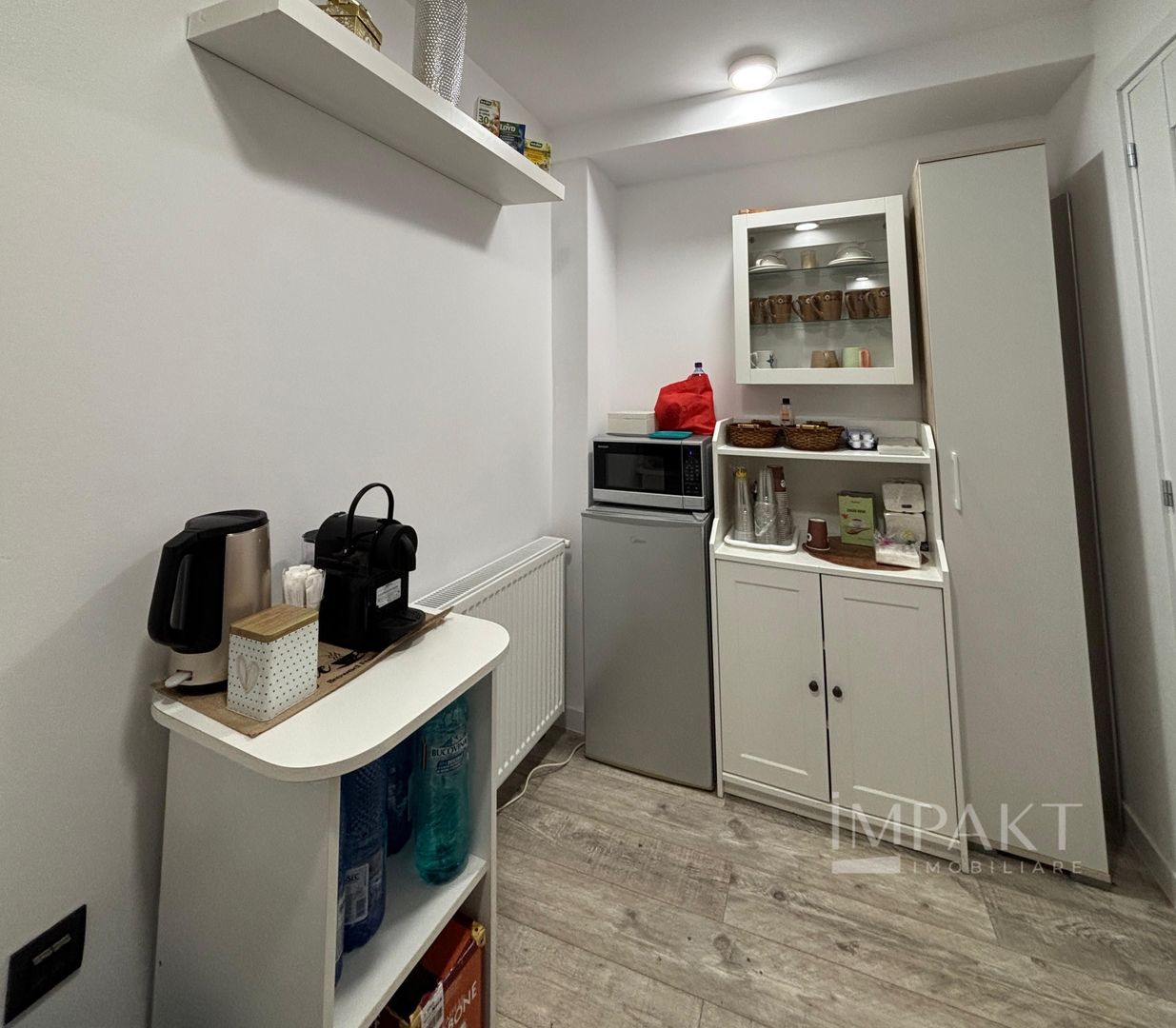 Spațiu comercial de vanzare – salon activ, randament imediat - Poză 7