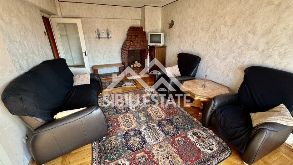Apartament 4 camere etaj 3 intermediar  str Abatorului/Gara Mare  - Poză 2