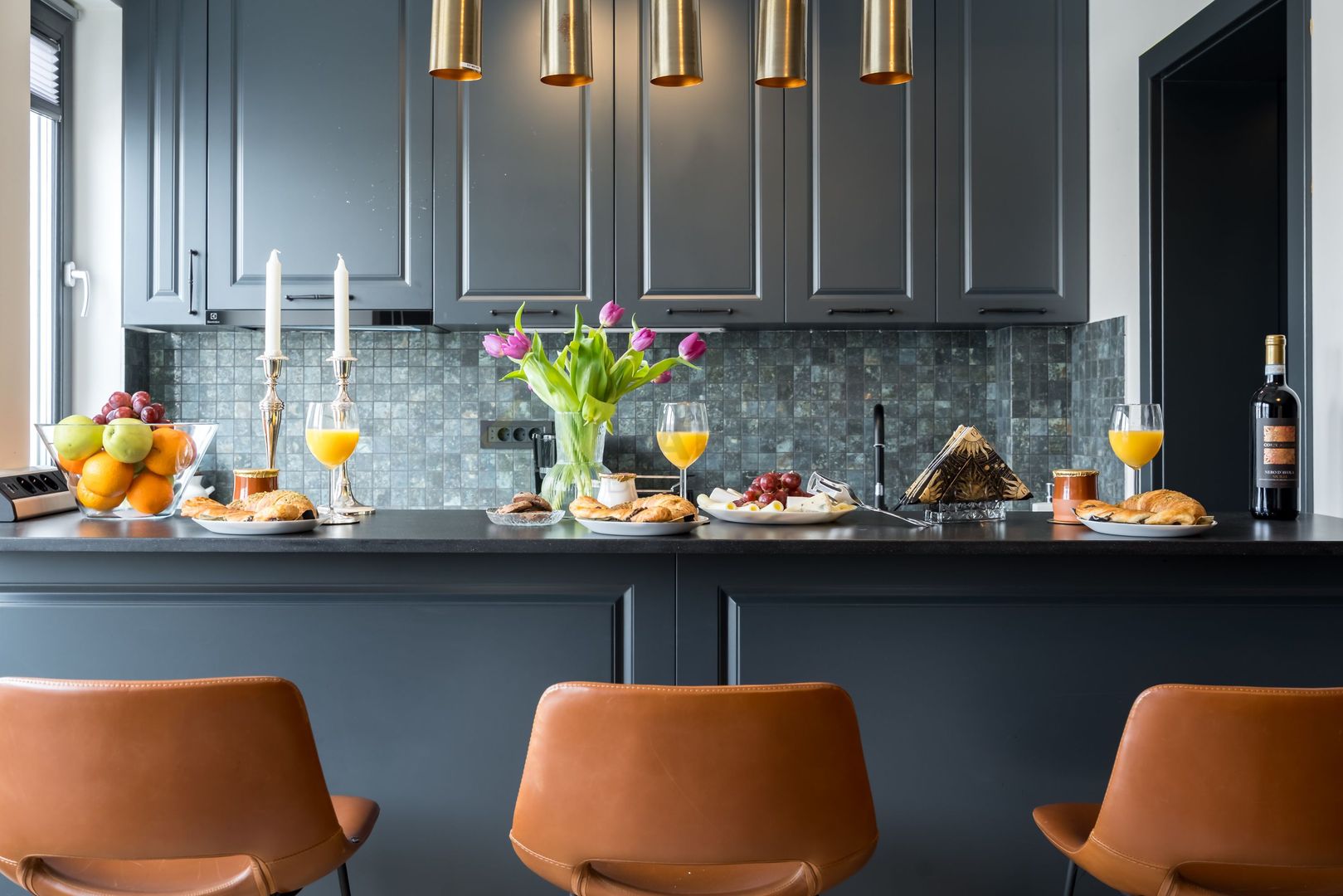 O Vacanță Permanentă în Inima Capitalei, Bulevardul Magheru - Poză 11