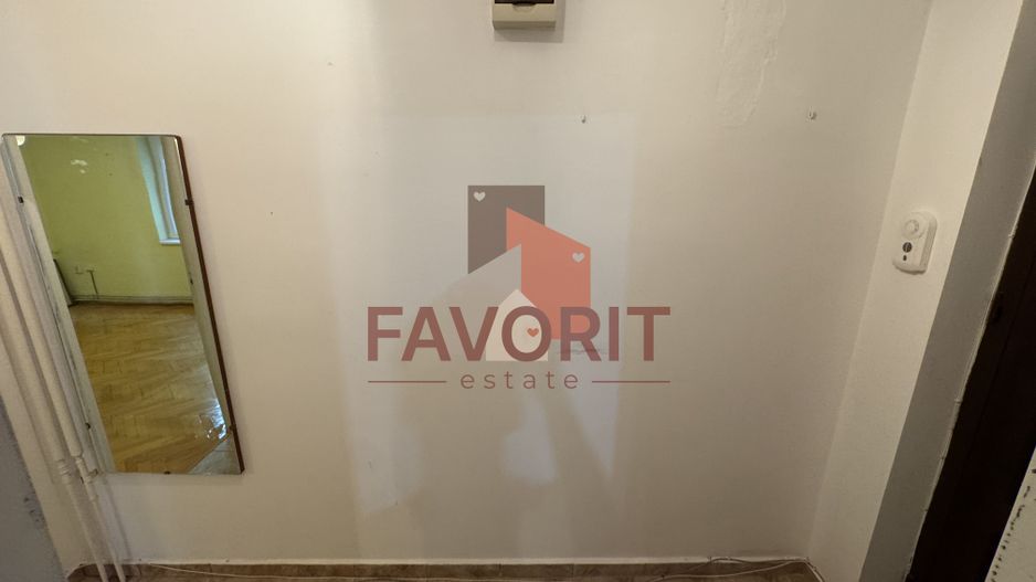 Etaj 2. La 400 m de Opera. Disponibil imediat. Centrala proprie - Poză 8