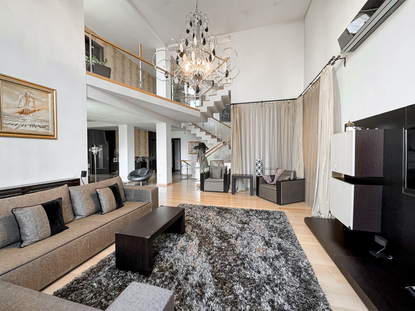 Vilă Individuală Premium | 11 Camere | Zona Pipera - Iancu Nicolae - Poză 2