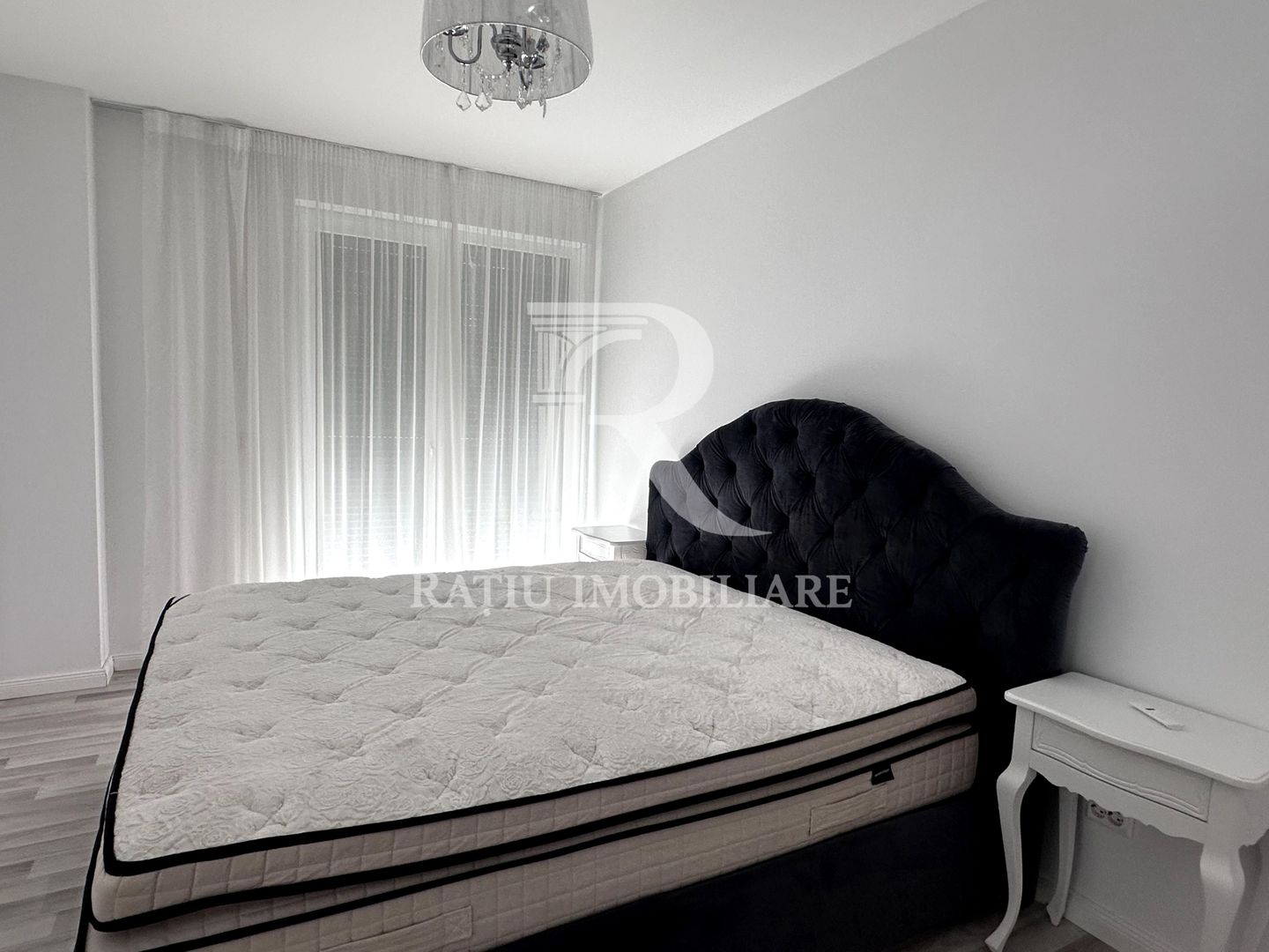 Apartament cu 3 camere de închiriat | Terasa de 33 mp | Calea Aradului - Poză 11