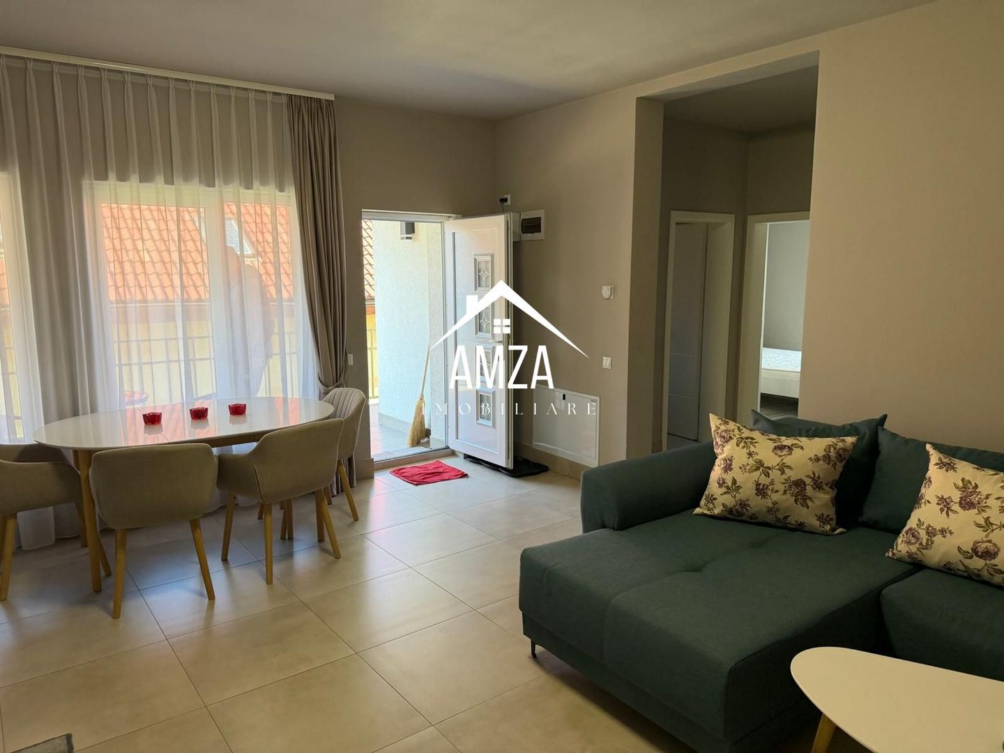 🏡✨ DE VÂNZARE – Apartament 3 camere + TERASĂ MARE ✨🏡 - Poză 2