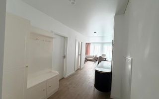 Apartament 3 camere modern, prima inchiriere, garaj, zona Golden Tulip - Poză 6
