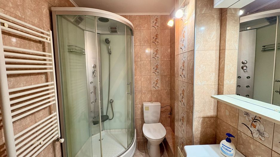 Apartament 2 camere decomandat cu balcon și pivniță în Vasile Aaron - Poză 14