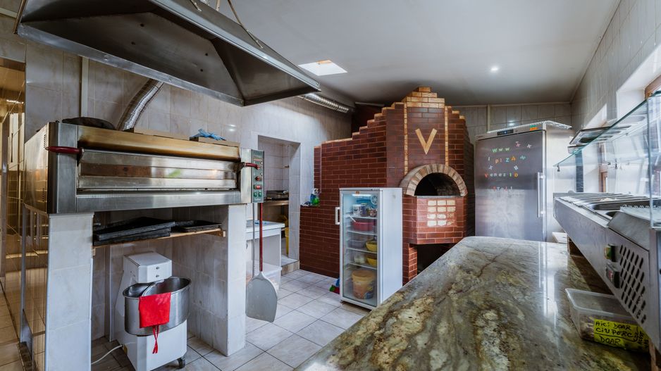 Afacere HoReCa de preluat – Pizzeria Venezia, Arad - Poză 18