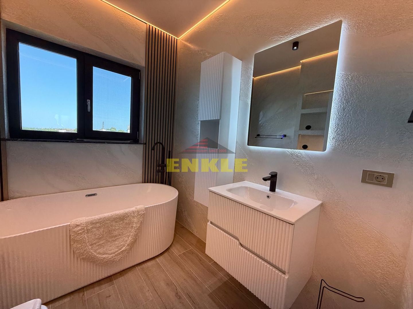 PENTHOUSE DE LUX/ÎNCHIRIERE - Poză 13