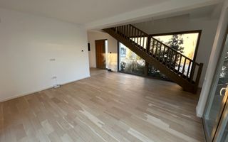 Casa cu 5 camere - Dumbarvita - Poză 4