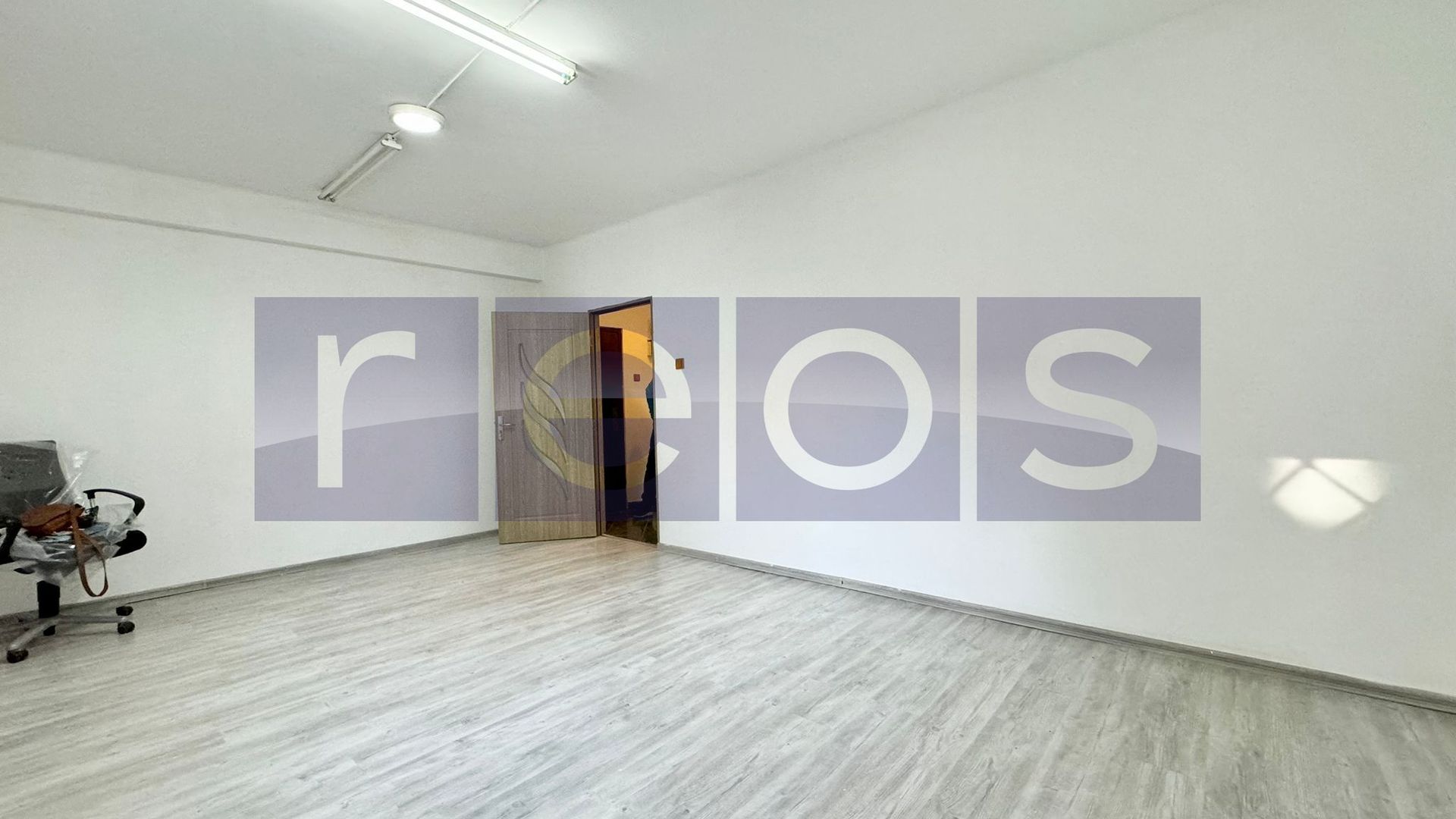 VÂNZARE GARSONIERĂ 41 MP | CENTRALĂ PROPRIE | ZONA POLONĂ – ROMANA - Poză 3