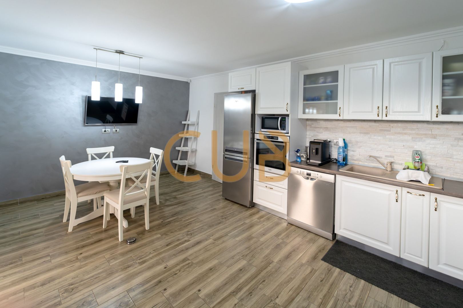 Casă individuală | Teren 630 mp, centrala, garaj, 3dormitoare -Ghiroda - Poză 11