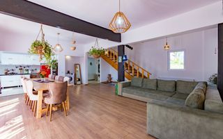 Descoperă Paradisul Montan din Moieciu de Jos! - Poză 1