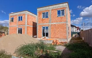 Sanandrei Duplex cu Perete Dublu, Proiect Modern - Poză 4