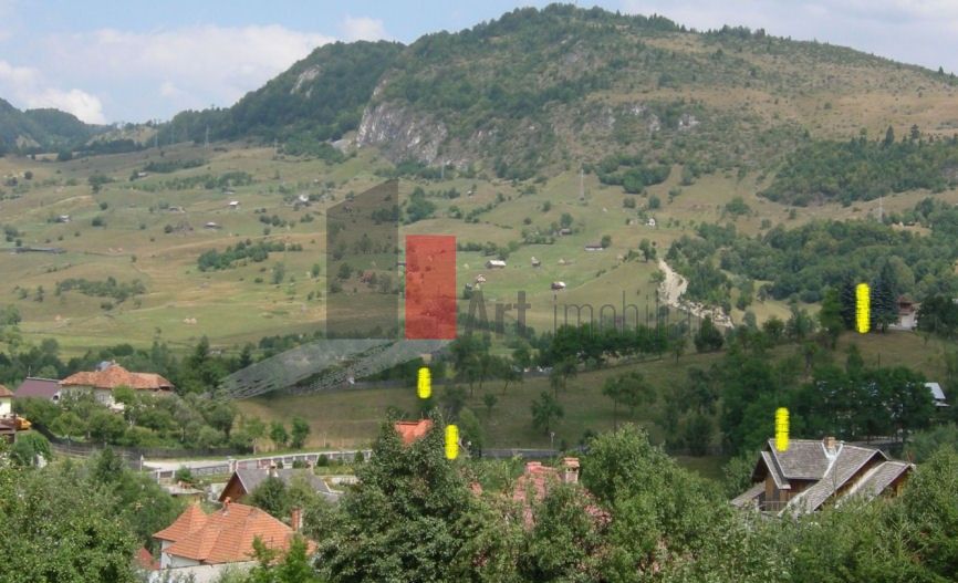 Teren intravilan 3214 mp  în Rucăr cu deschidere 56 m în DN73 - Poză 5