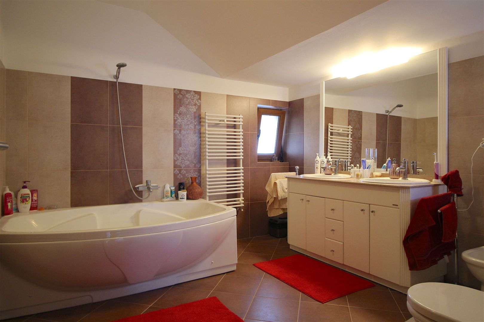 Casă / Vilă cu 5 camere de vânzare în zona Dumbravita - Poză 13