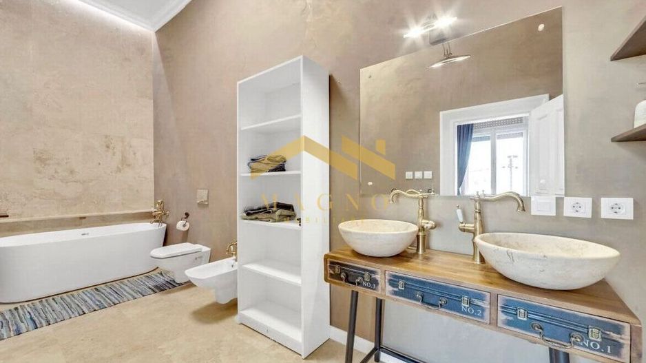 Apartament  superlux ,ultracentral de inchiriat . - Poză 16