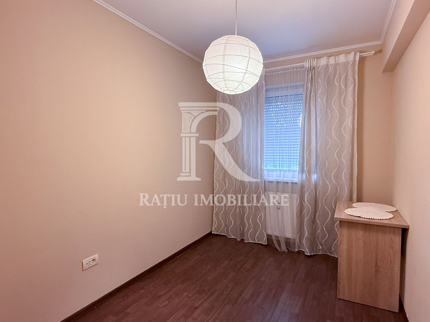Apartament 3 camere de închiriat | Nufărul | Oradea - Poză 11