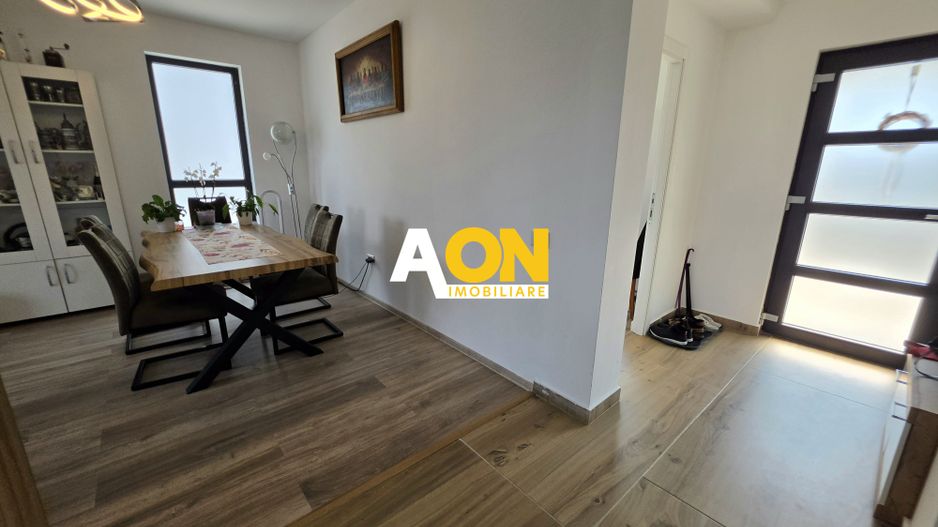 Casa Individuala, 4 Camere, 2 Băi, 250mp Teren - Poză 3