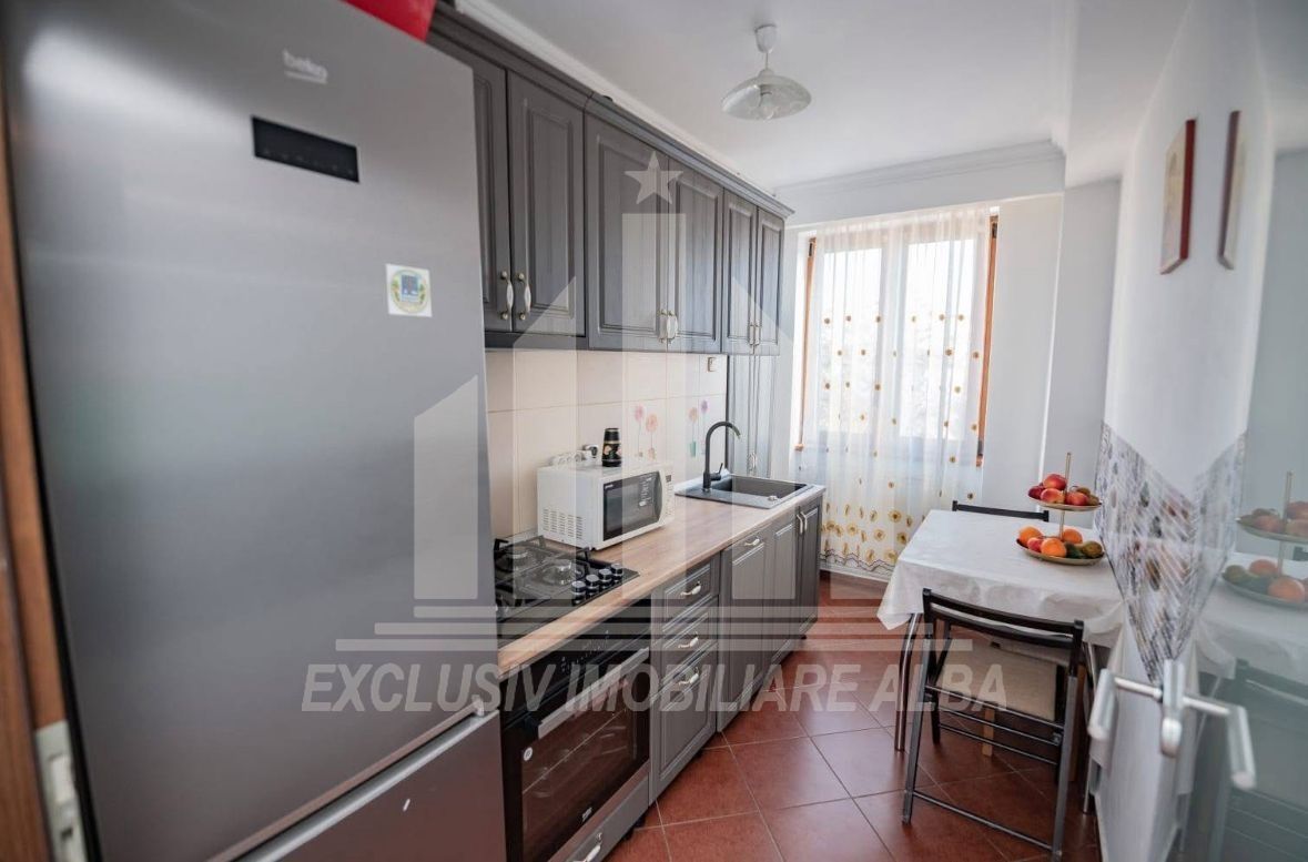 Apartament 3 camere | De inchiriat | 65 mp | Mobilat | Centru - Poză 3