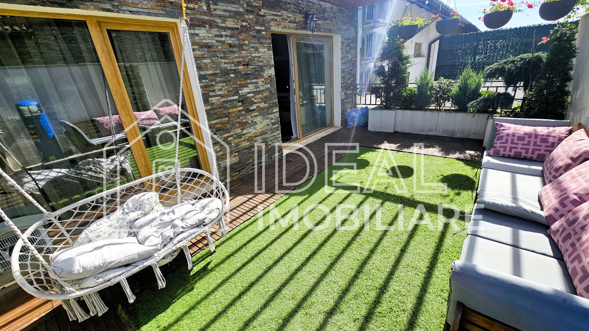 Penthouse modern cu 165 mp utili și 50 mp terasă,  Calea Cisnadiei - Poză 24