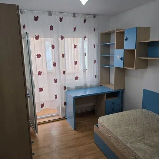 Aapratemt 3 camere decomandat- et.2- 400euro-Dacia - Poză 4