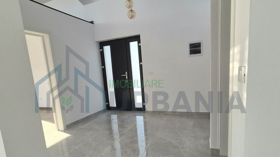 # De vanzare vila in Hlincea,posibil schimb cu apartament si dif. - Poză 6