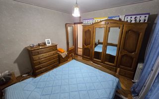 Apartament spațios cu 3 camere | Rădăuți - Poză 3