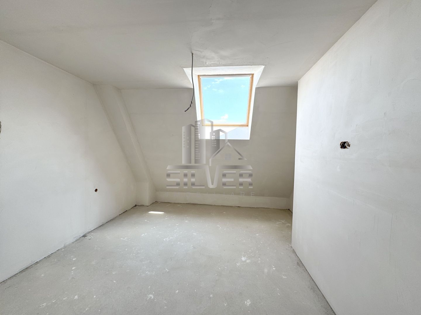 Apartament cu 3 camere/76mp/3 minute de statii autobuz. - Poză 10
