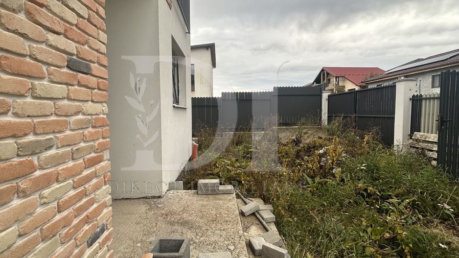 Casă individuală de vânzare în Chinteni - Poză 4