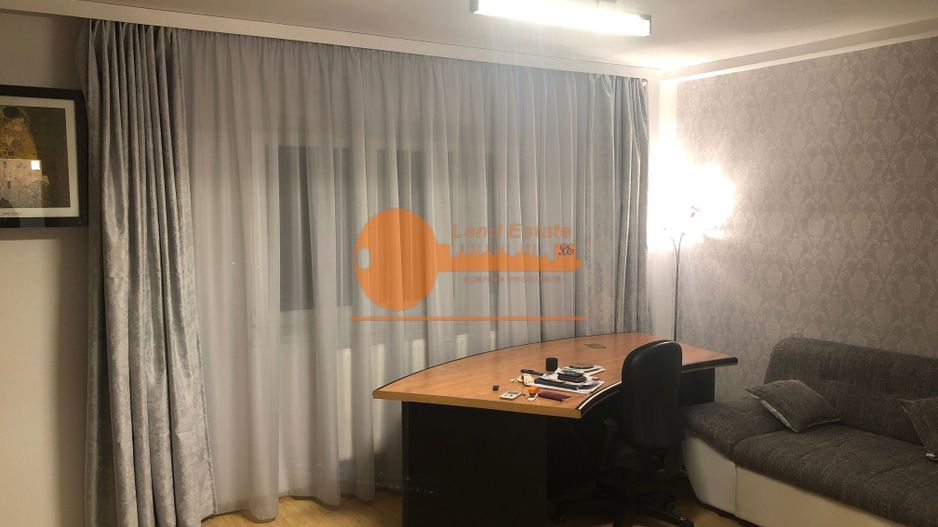 Apartament 3 camere decomandat, zona 13 Septembrie - Poză 1