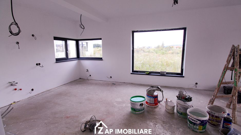 Corunca - Casă Individuală P+1 - 5 Camere (4 Dormitoare) - Teren 490 mp - Semifi - Poză 10