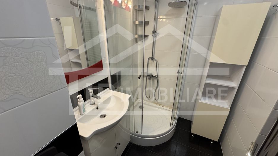 Apartament cu 2 camere, 65mp, parcare, Zona Tudor - Poză 9