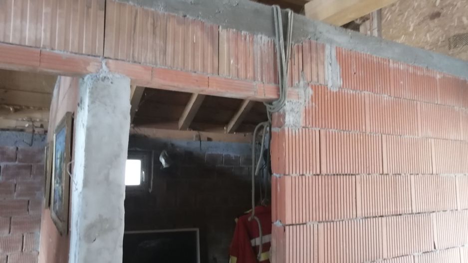 Vanzare Case in imprejurimi - Poză 9