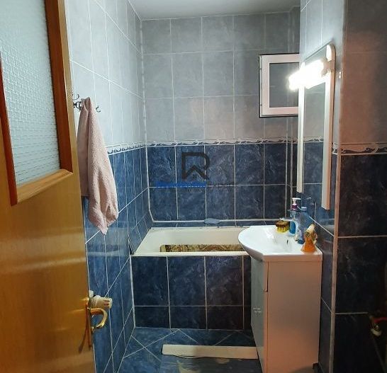 Apartament 3 camere Costin Georgian - Vergului - Poză 1
