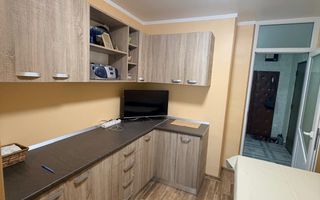 SE VINDE APARTAMENT 2 CAMERE, SIDERURGISTILOR VEST - Poză 2