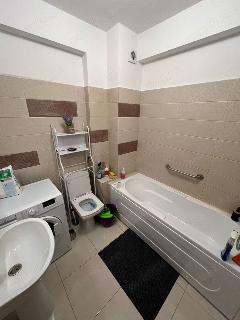 Particular - închiriez 2 camere - metrou Gorjului - Poză 9