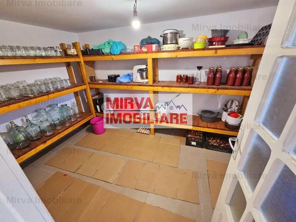 Vanzare vila 6 camere + spatiu comercial, mobilata si utilata, in Blejoi - Poză 63