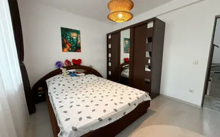 Vila insiruita mobilata si utilata / 4 camere/ 3 Bai / Curte proprie - Poză 11