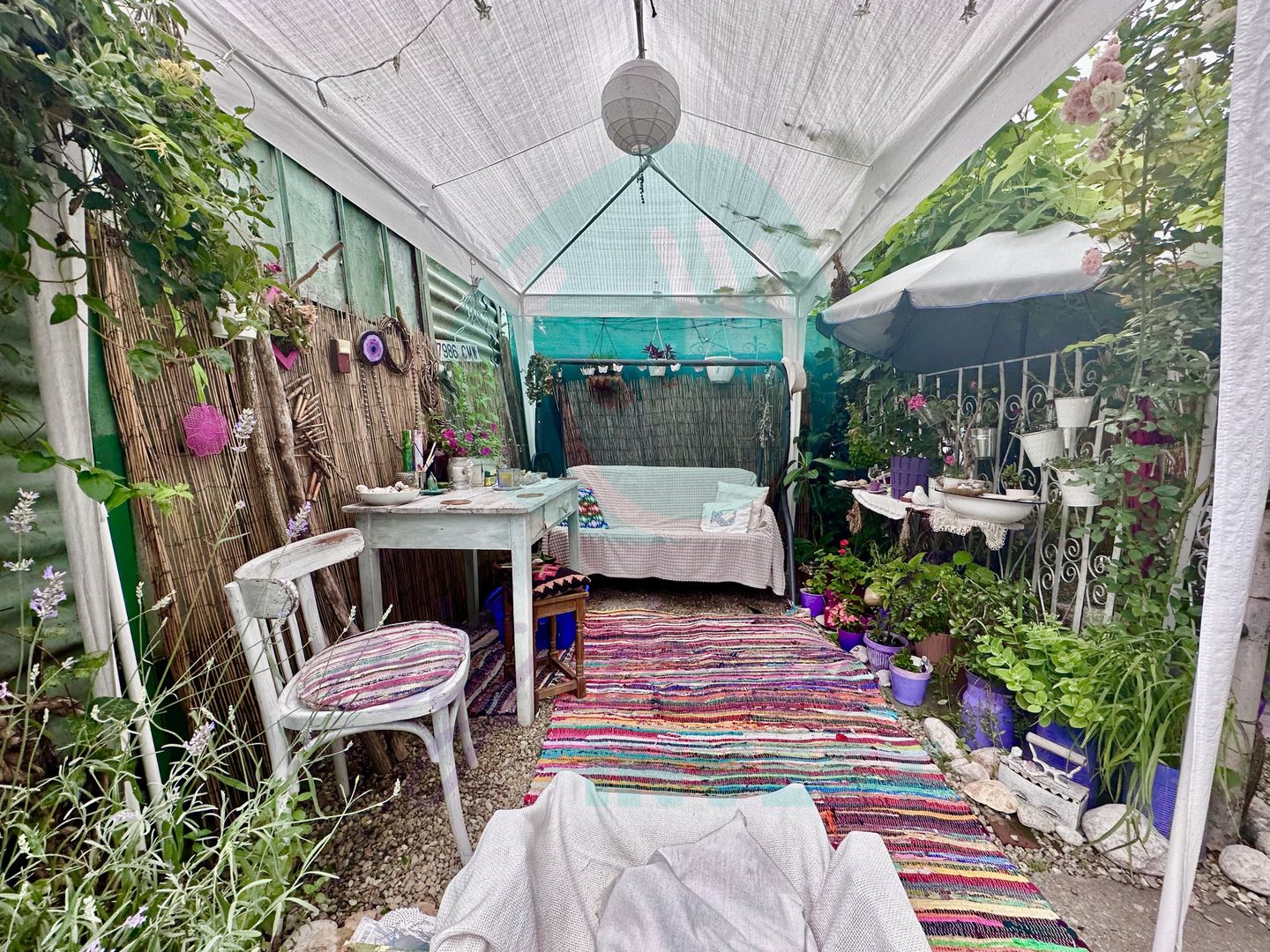 Teren de 250 mp cu casa -  la o distanta de 7 minute de statia de metrou - Poză 6