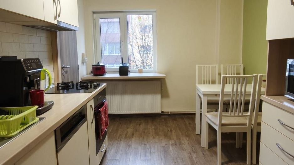 ETAJ 2, ZONA STEAUA , APARTAMENT 4 CAMERE - Poză 8