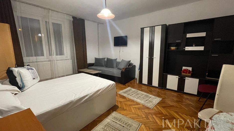 Apartament cu 1 camera in zona Centrala - Poză 1