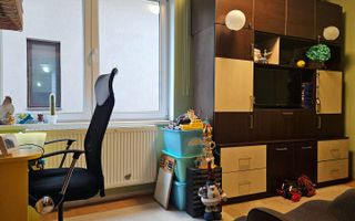 Oportunitate - Apartament cu trei camere in vila, zona Tractorul 70 mp - Poză 19