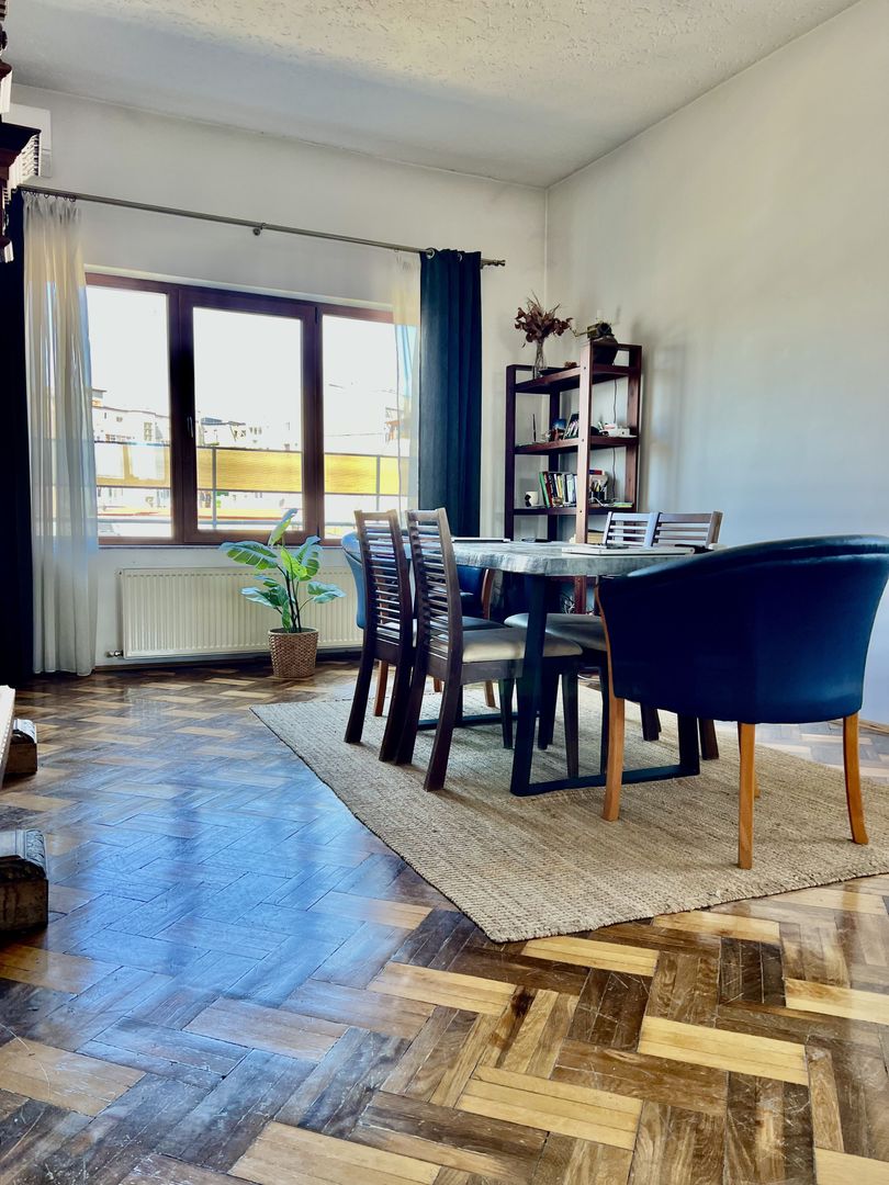 Penthouse de Poveste cu Design Arhaic-Modern și Terasă Panoramică - Poză 21