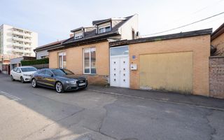 Casa Rogerius cu 8 camere - Poză 1