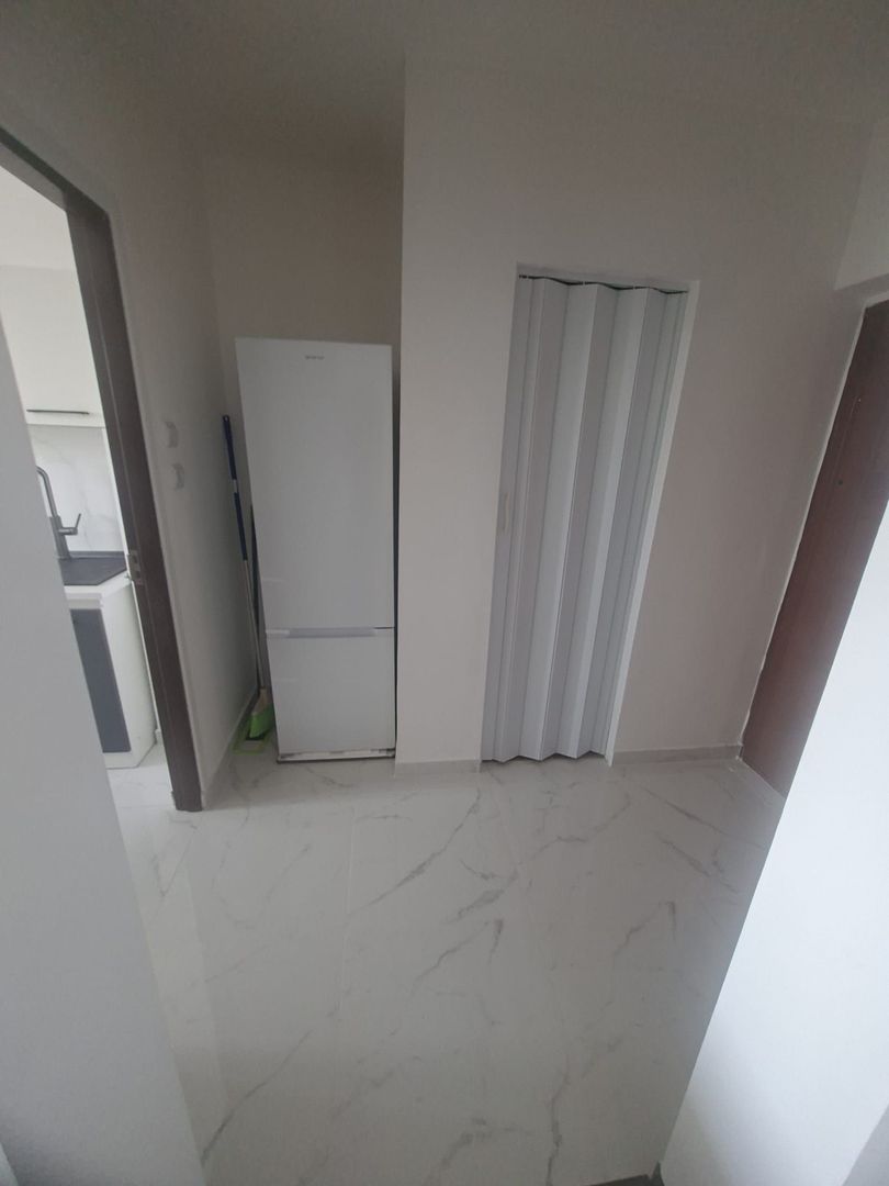 Apartament renovat cu doua camere, Bd. Obregia, 105.000€ - Poză 9